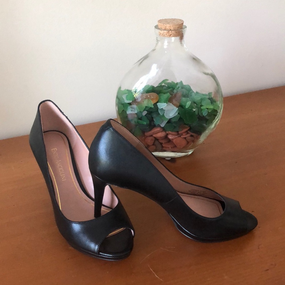 6 M Enzo Angiolini Black Pump - Never Worn